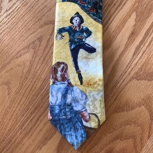 Wizard of Oz American Film Classics 100% Silk Necktie Brand New